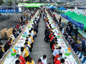 완도에서만 맛볼 수 있는 ‘223m 해조류 김밥’