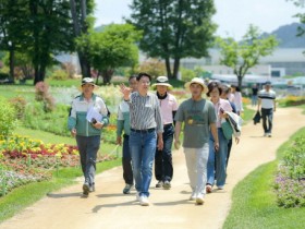 노관규 순천시장 “여름 정원은 완성도와의 싸움” 박람회장 화훼연출 점검 나서