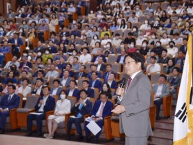 강기정 시장, 북구서 자치구 소통의날 대화