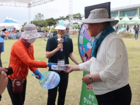 무안황토갯벌축제서 ‘무안 뻘낙지거리’ 홍보 행사 성황리 마쳐