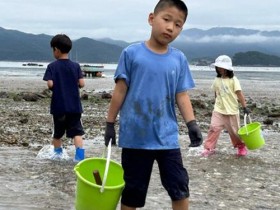 군외초, 바다에서 생존수영 배우GO, 갯벌에서 바지락 캐GO