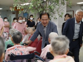 김희수 진도군수, 추석명절 맞이 사회복지시설 위문