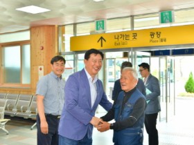 장성군 “김한종 장성군수, 추석 연휴 현장 근로자 격려”