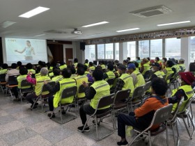 곡성군 석곡면 노인일자리, 만능 정원사 역할 톡톡