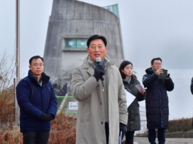 장성군, 장성호서 해맞이 행사… 군민 200여 명 동참