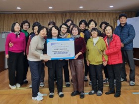 여수시 문수동 둥둥풍물단, 지신밟기 수익금 100만원 기부