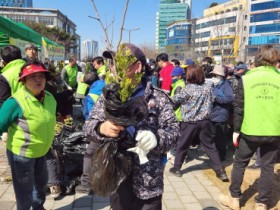 나주시 임업후계자협의회, 반려나무 3000본 무료 나눔