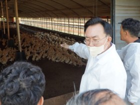 윤병태 나주시장, 축산농가 현장 방문 폭염 총력전