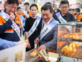 추석 전 ‘전통시장’ 찾는 정인화 광양시장, “소통 행보 계속된다”